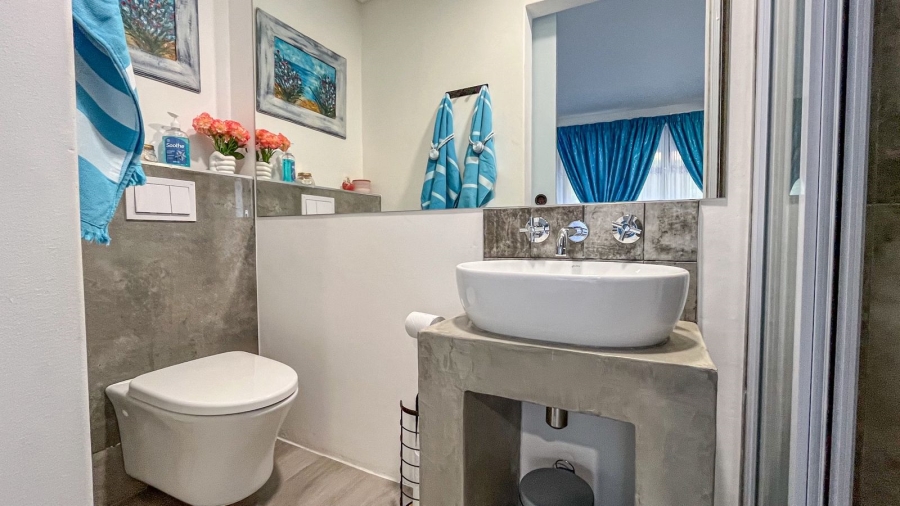 2 Bedroom Property for Sale in Island View Western Cape